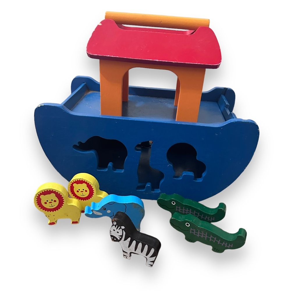 Toys R us Noah's Ark wooden play set